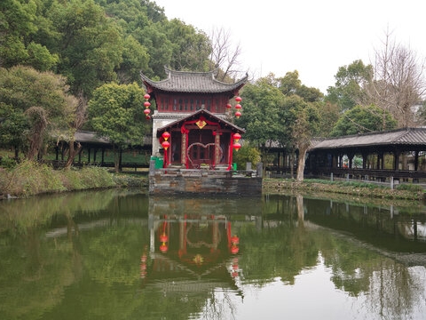广丰木雕工艺